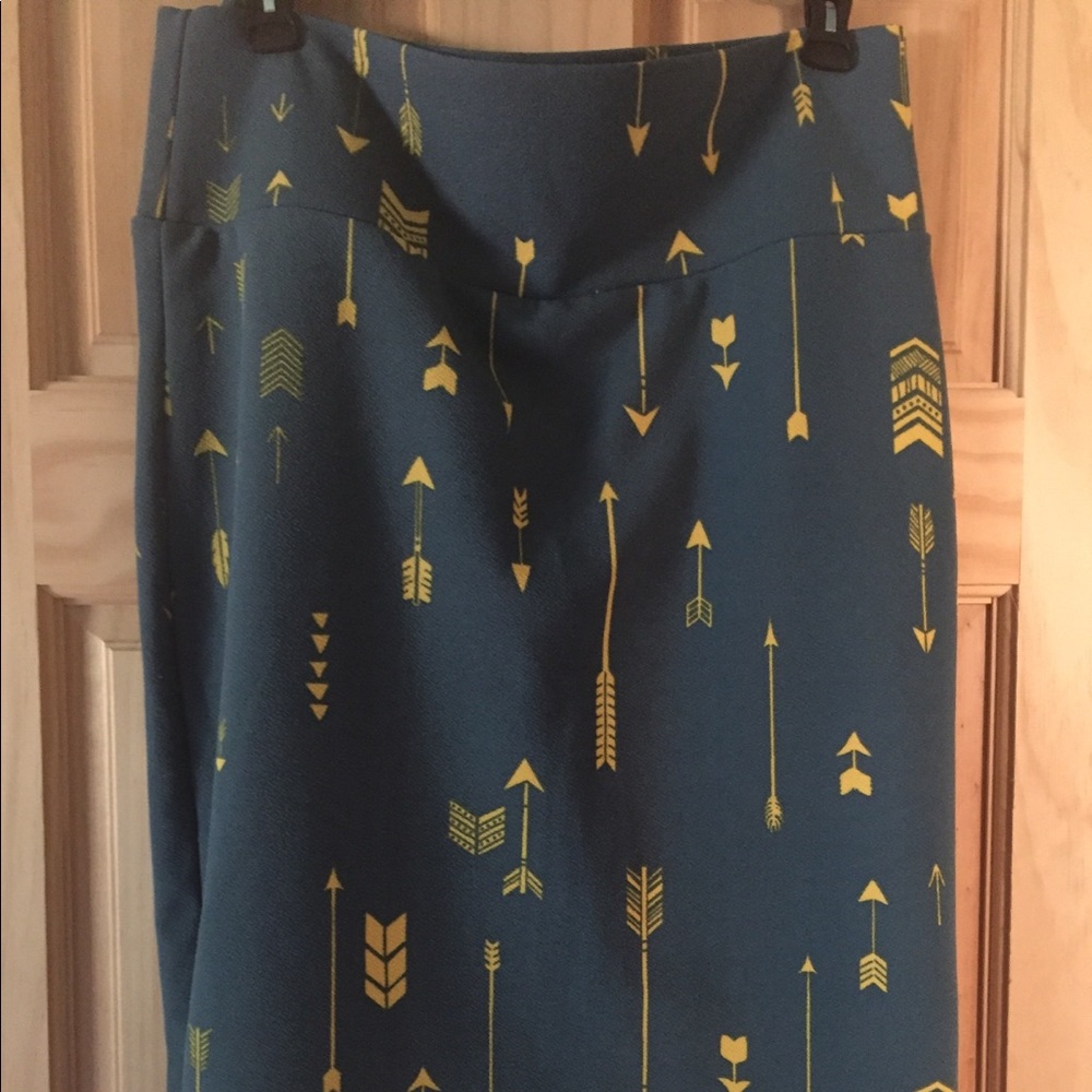 LuLa Roe skirt new without tag